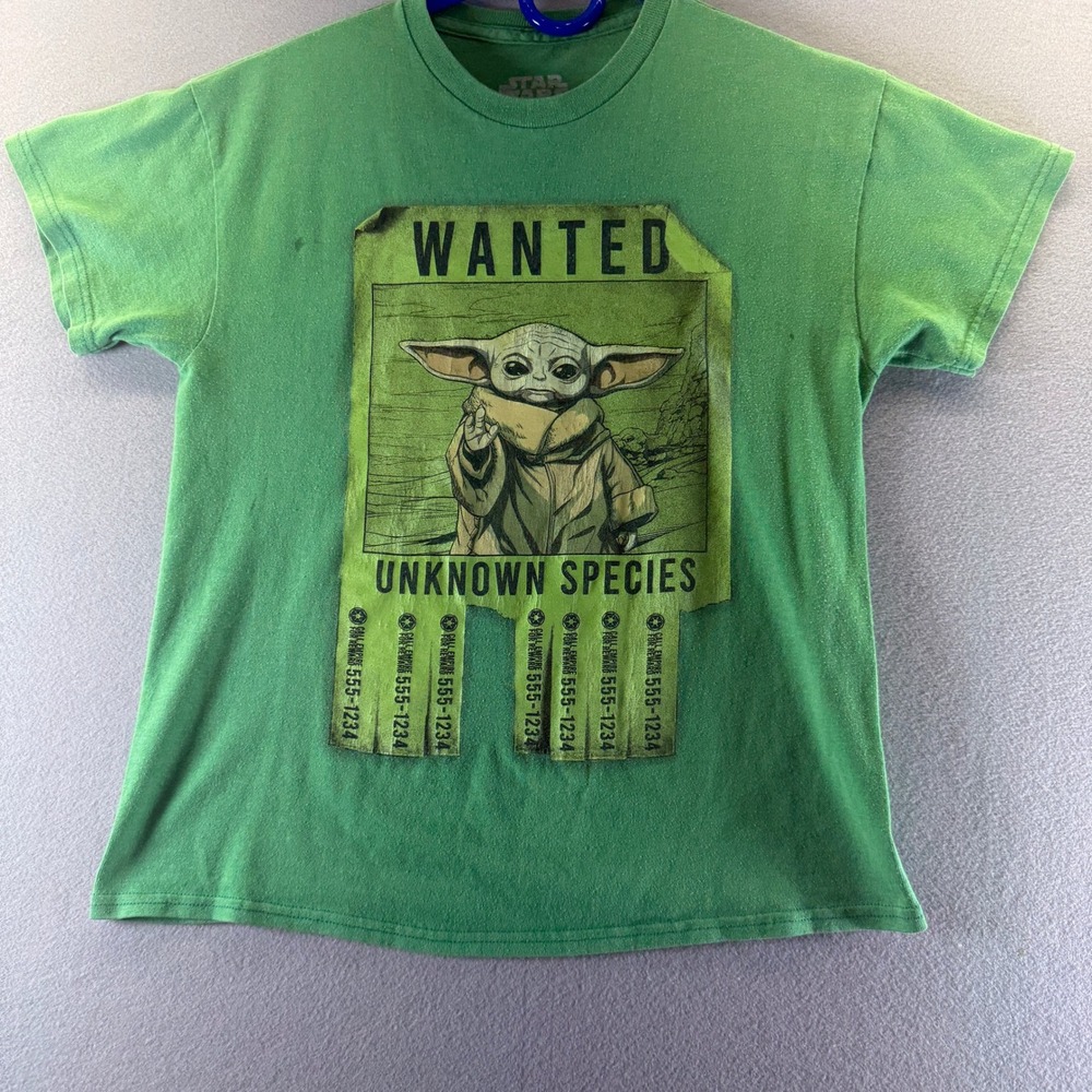 Star Wars The Mandalorian Baby Yoda Wanted Poster Green Graphic T-Shirt Large‎